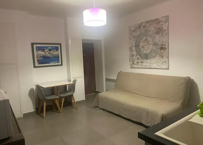 T2 4Eme Etage Bastia Marche
